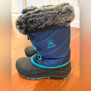 Kamik youth winter boots with Faux Fur-only worn a few times!